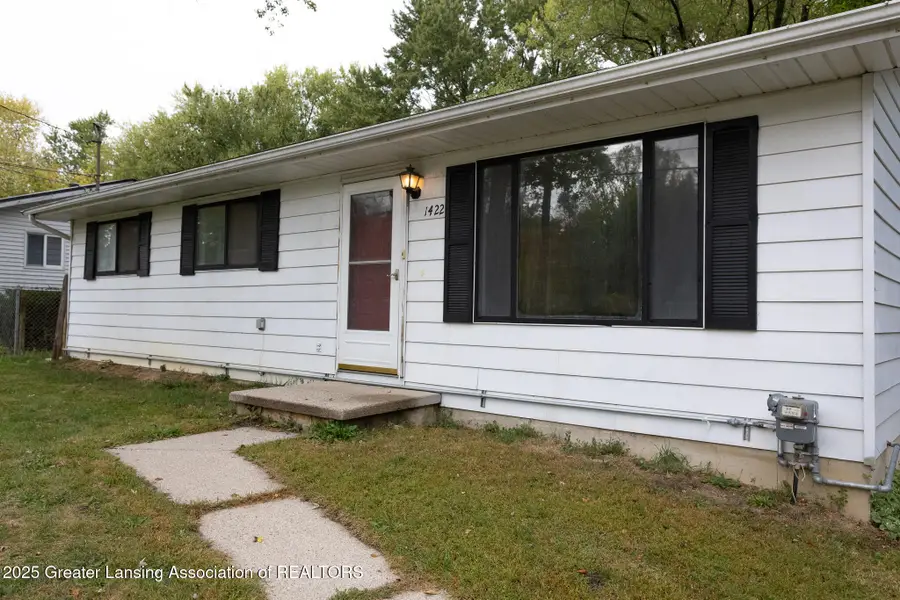 1422 Pierce Road, Lansing, MI 48910 - Image #3