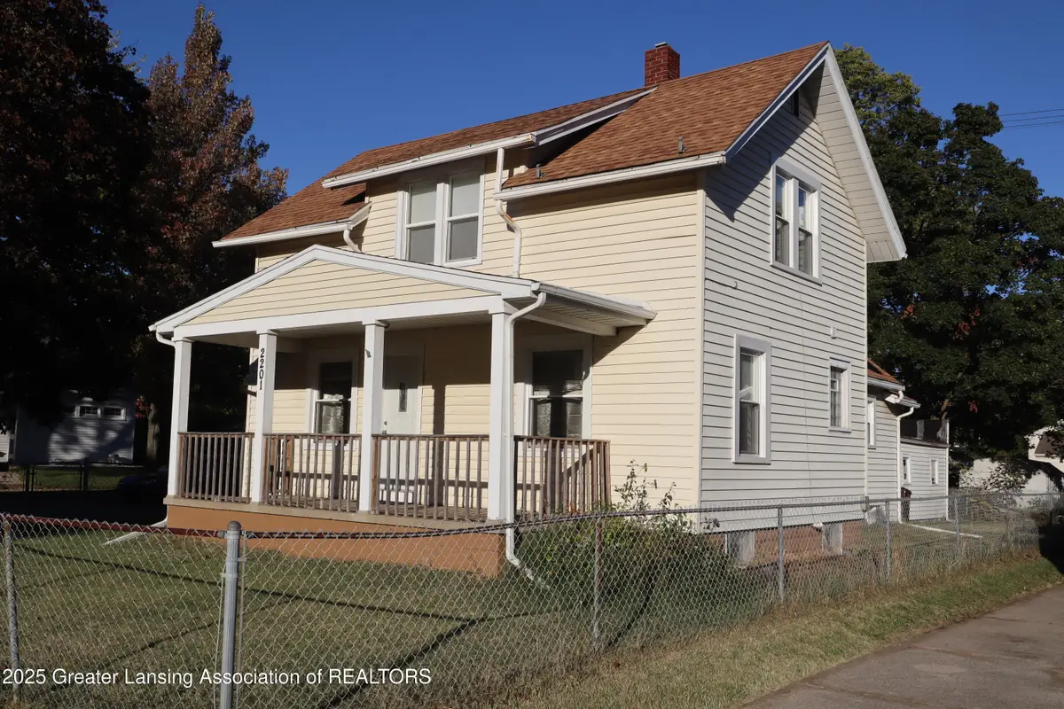 2201 S Pennsylvania Avenue, Lansing, MI 48910 - Image #1