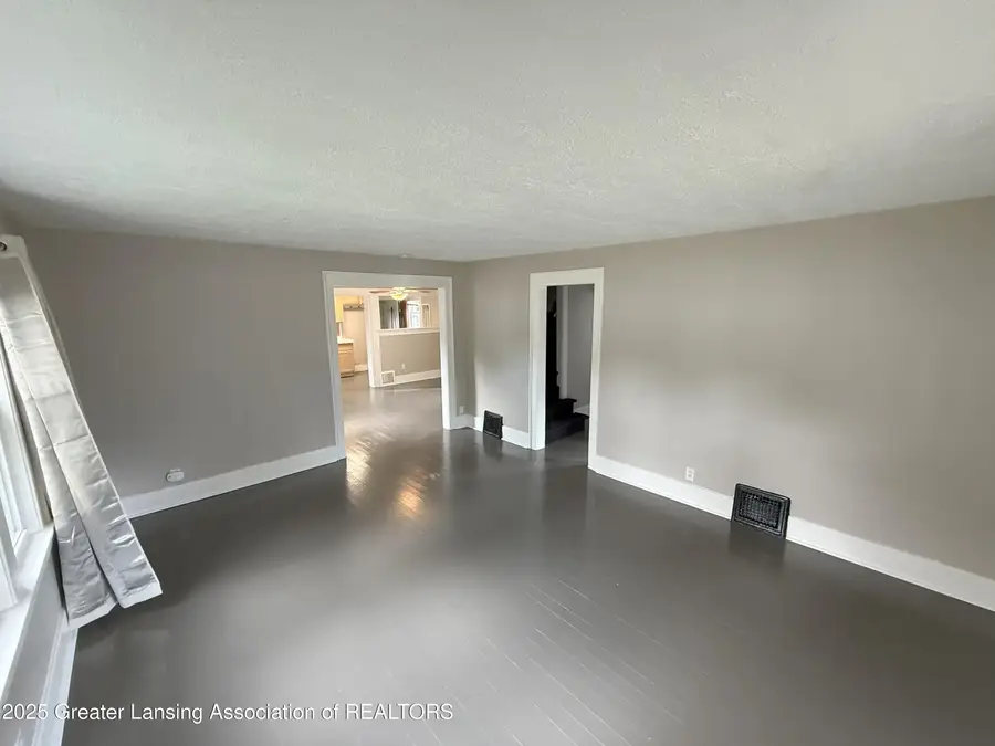 2201 S Pennsylvania Avenue, Lansing, MI 48910 - Image #3