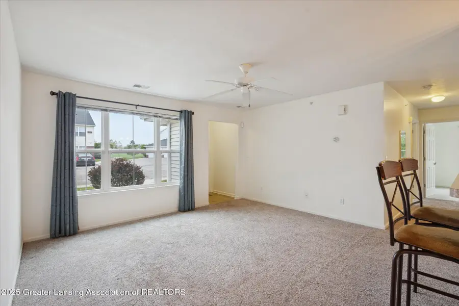 12948 Townsend Drive #611, Grand Ledge, MI 48837 - Image #2