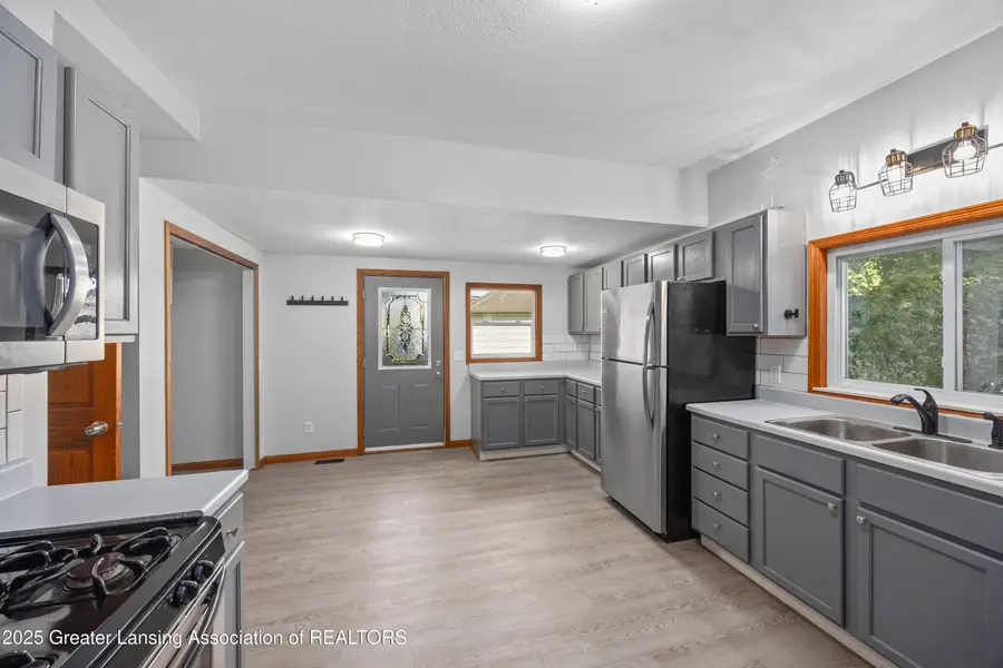 152 Washington Street, Sunfield, MI 48890 - Image #3