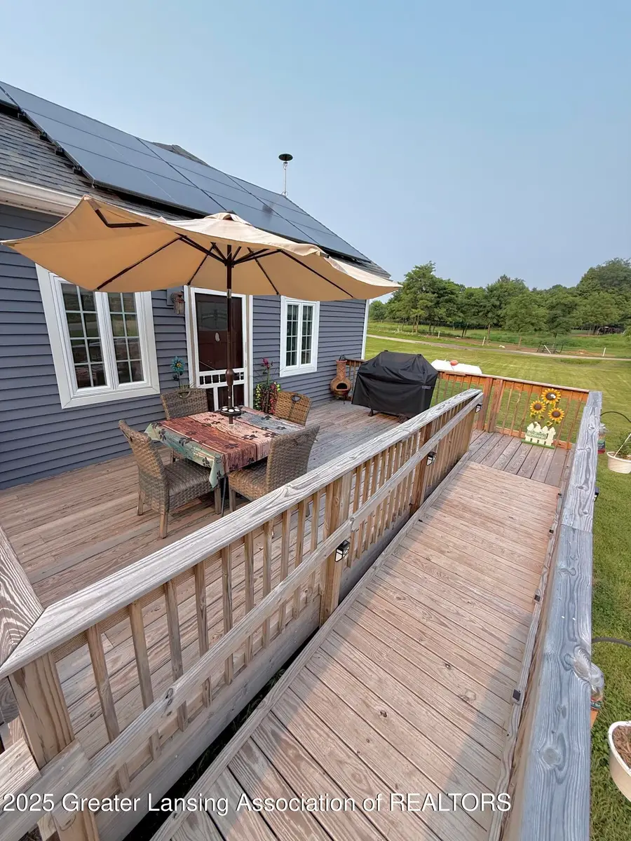 1013 E Broadway Highway, Charlotte, MI 48813 - Image #3