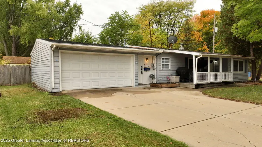 833 Dornell Avenue, Lansing, MI 48910 - Image #2