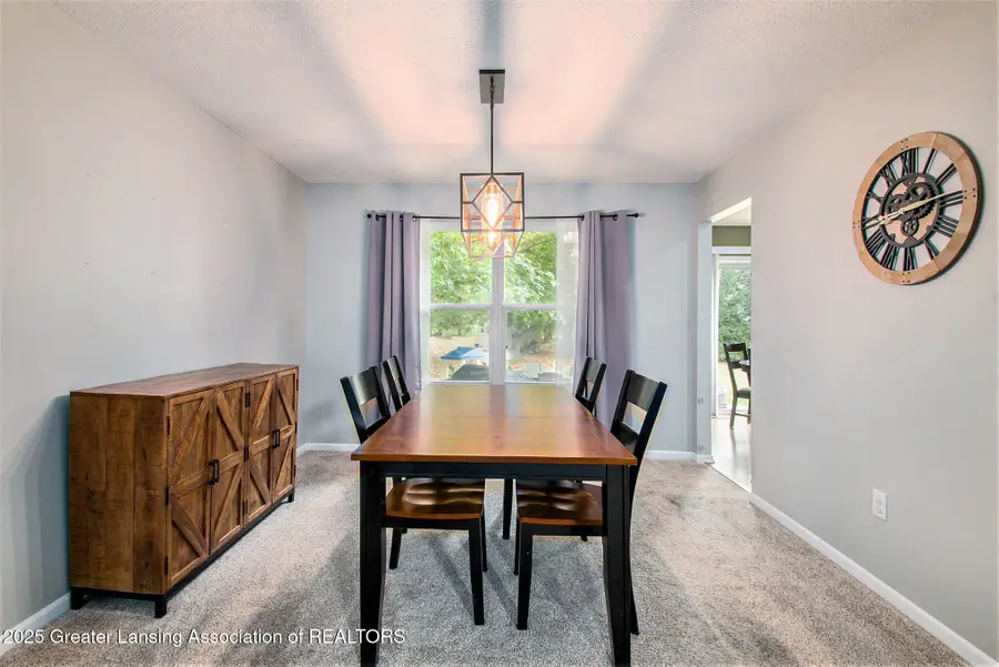 2416 Houghton Hollow Drive, Lansing, MI 48911 - Image #3