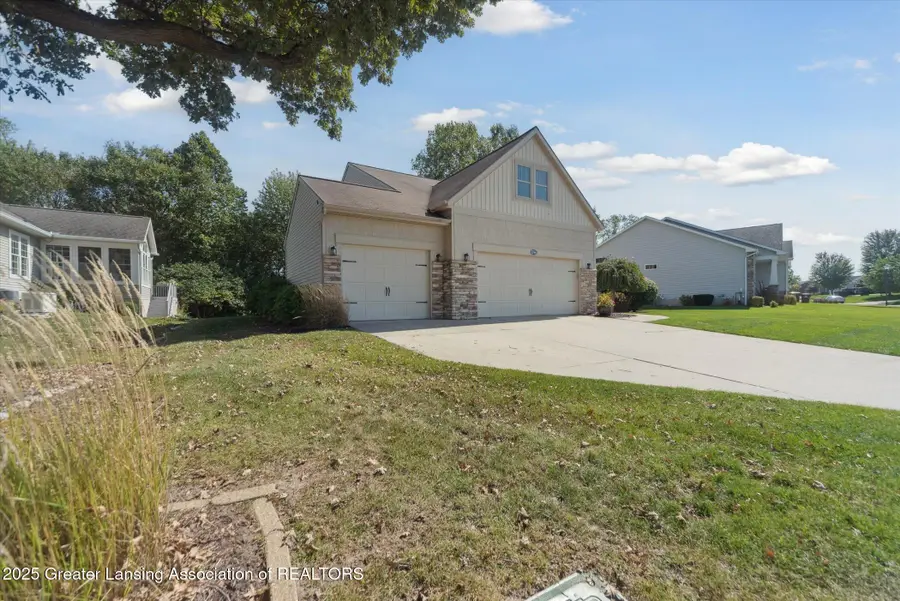 1756 Yosemite Drive, Lansing, MI 48917 - Image #2