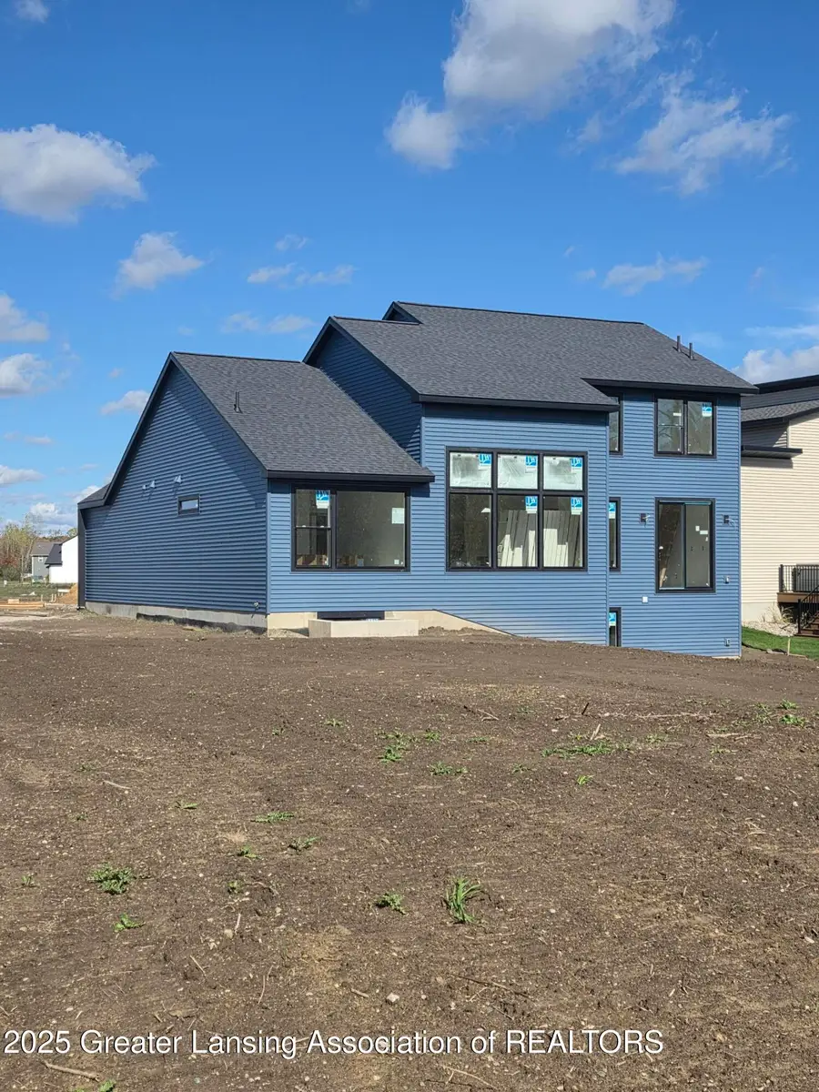 15347 Sherwood Lane, Lansing, MI 48906 - Image #2