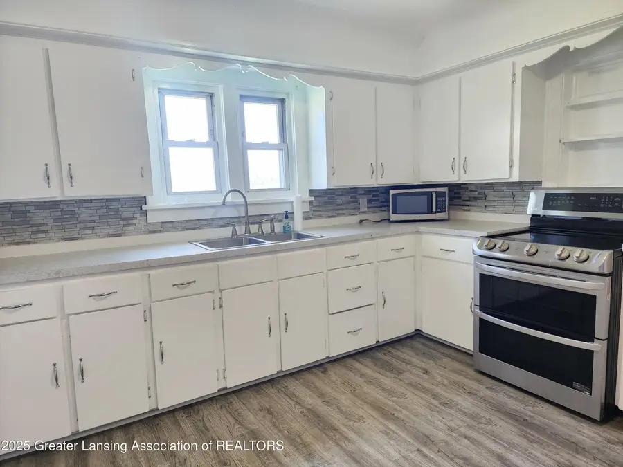 947 Catholic Church Road, Leslie, MI 49251 - Image #3