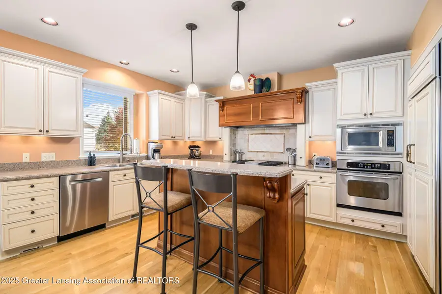 12733 Ospreys Way, Dewitt, MI 48820 - Image #3