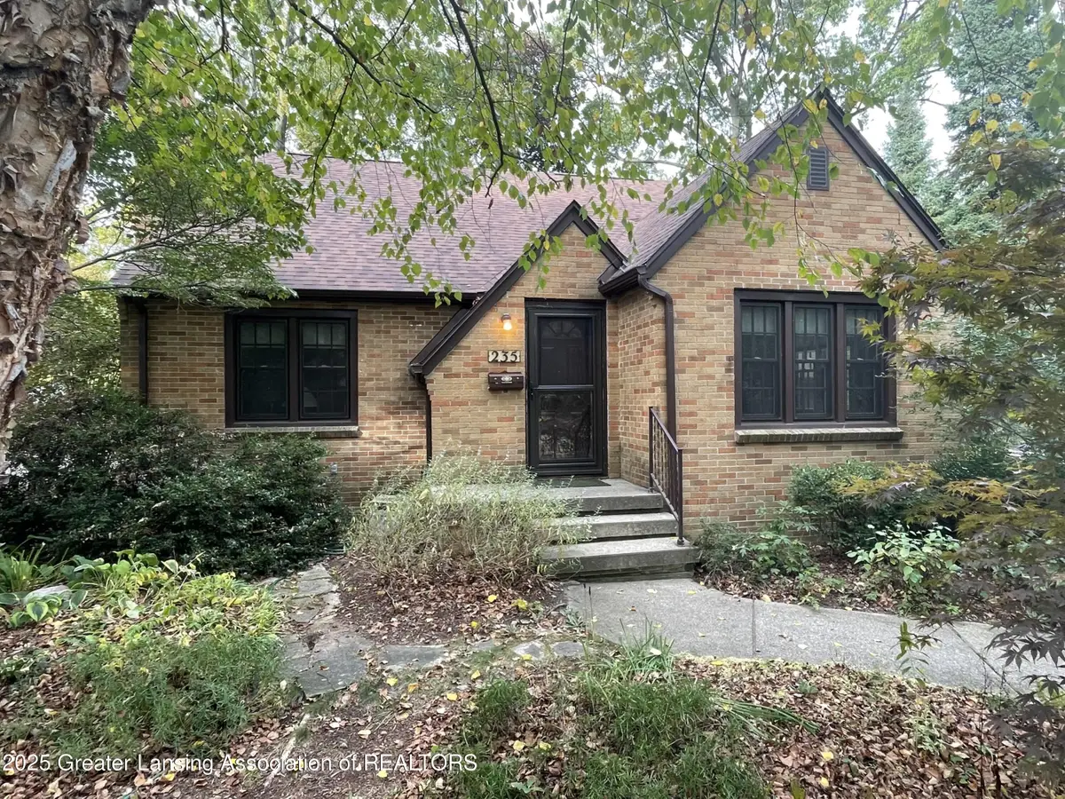 235 Maplewood Drive, East Lansing, MI 48823 - Image #1
