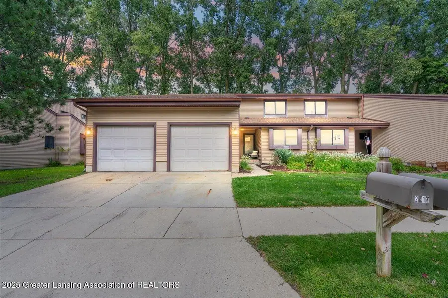 2017 Greenwich Court, Lansing, MI 48910 - Image #2