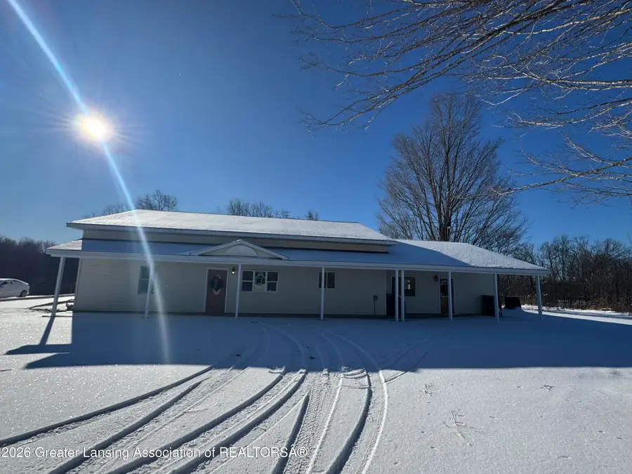 7407 W Baseline Road, Bellevue, MI 49021 - Image #2