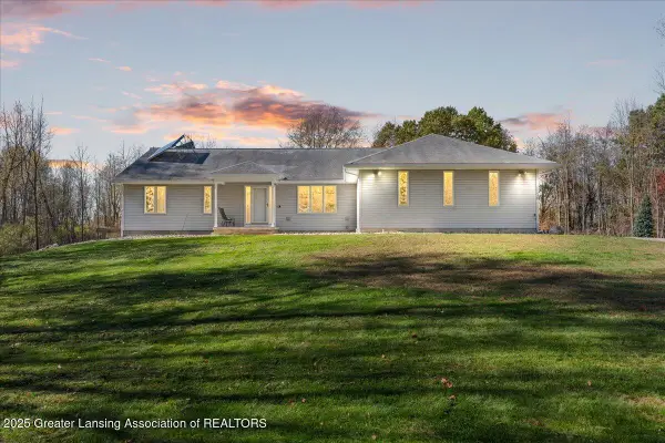 13158 Wood Road, Bath, MI 48808