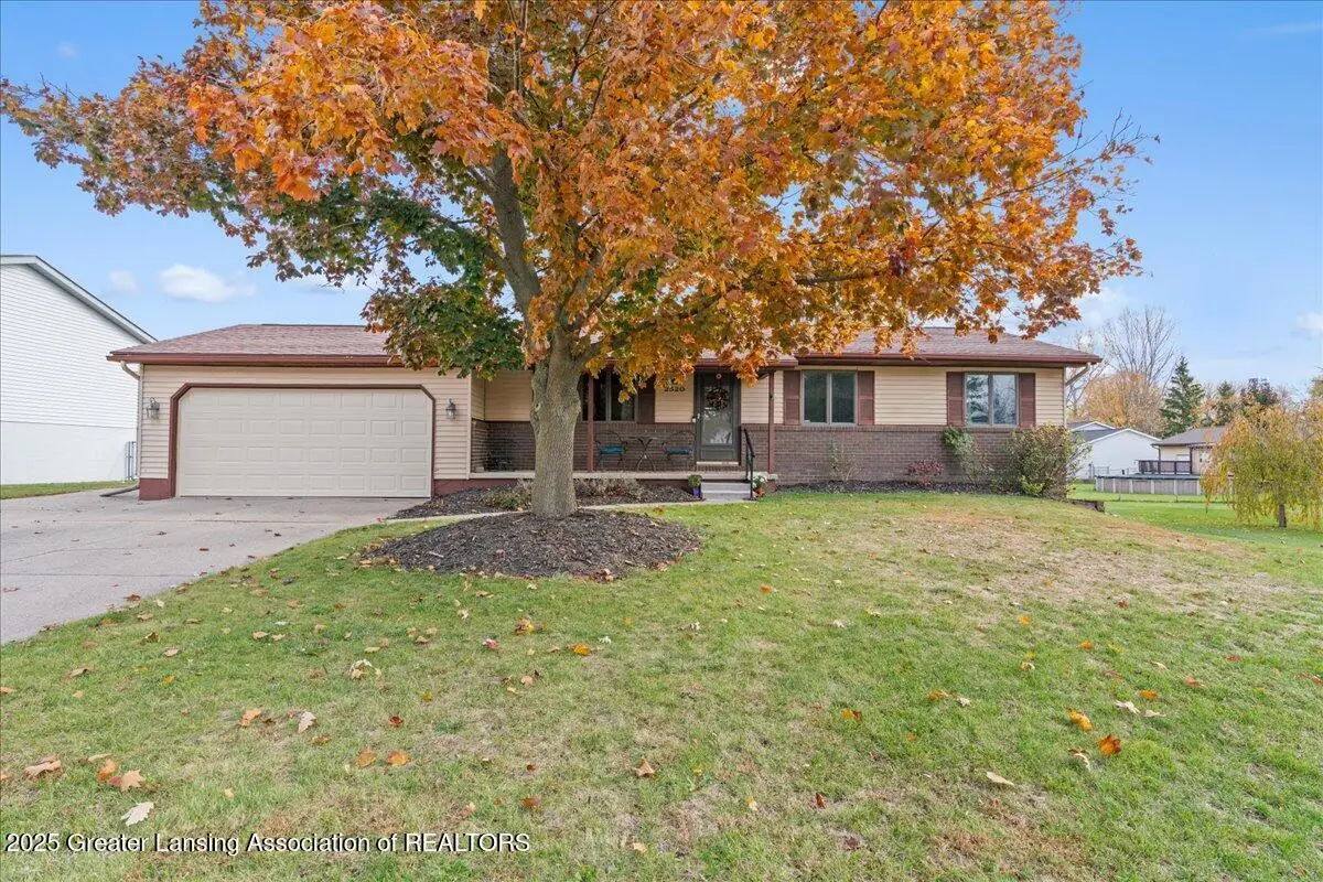 2520 Renfrew Way, Lansing, MI 48911 - #1