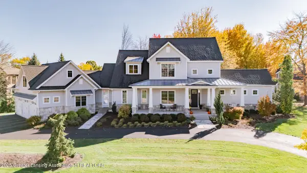 6380 Heathfield Drive, East Lansing, MI 48823