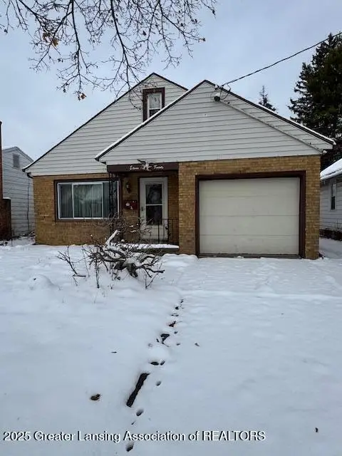 1120 Kelsey Avenue, Lansing, MI 48910