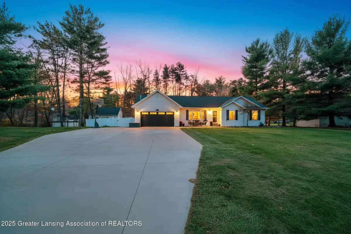 3239 Innsbrook Drive, Owosso, MI 48867 - #1