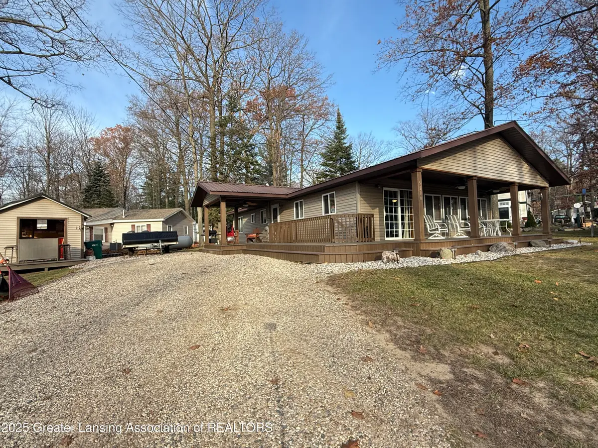 5230 Pointview Drive, Harrison, MI 48625 - Image #1