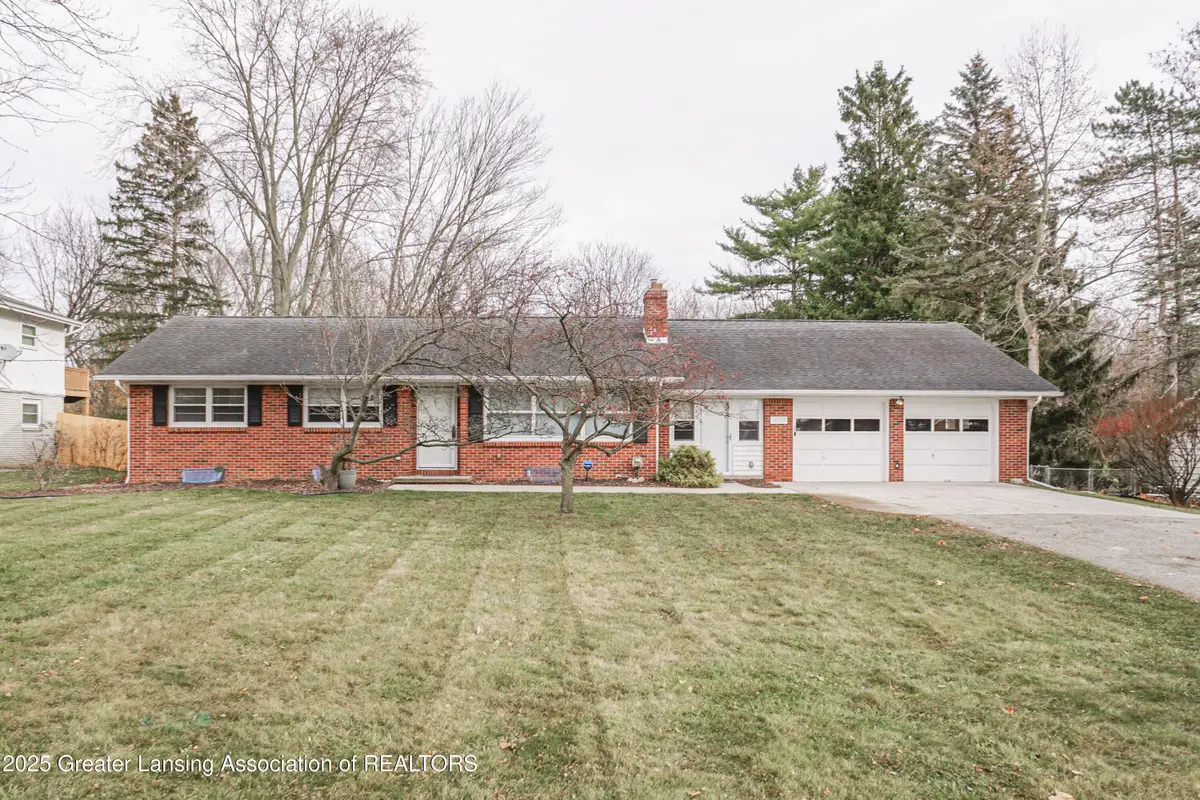 5190 Park Lake Road, East Lansing, MI 48823 - Image #1