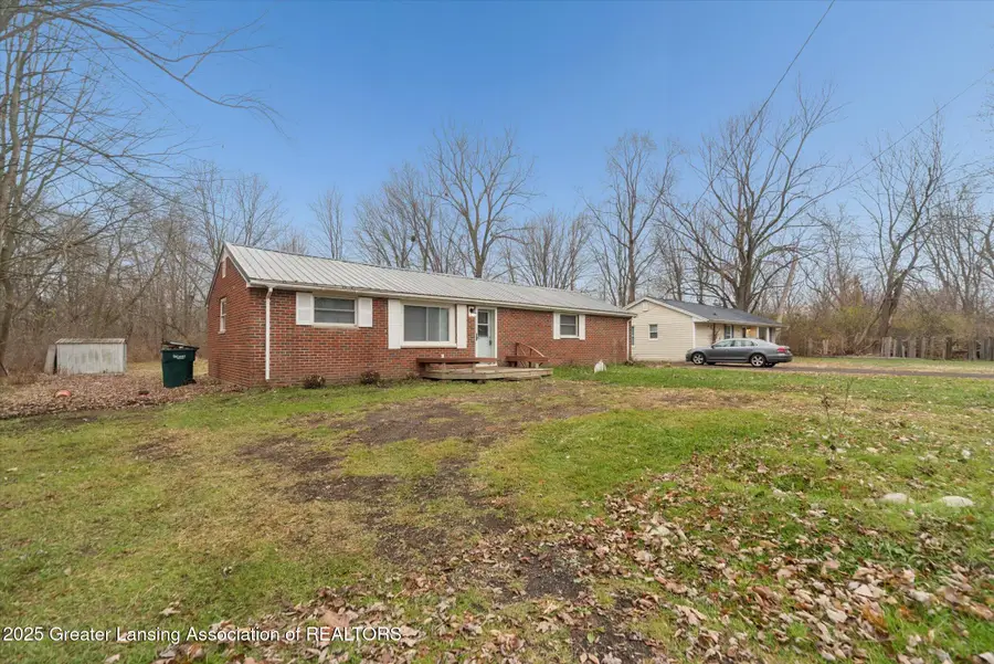 5424 S Waverly Road, Lansing, MI 48911 - Image #2