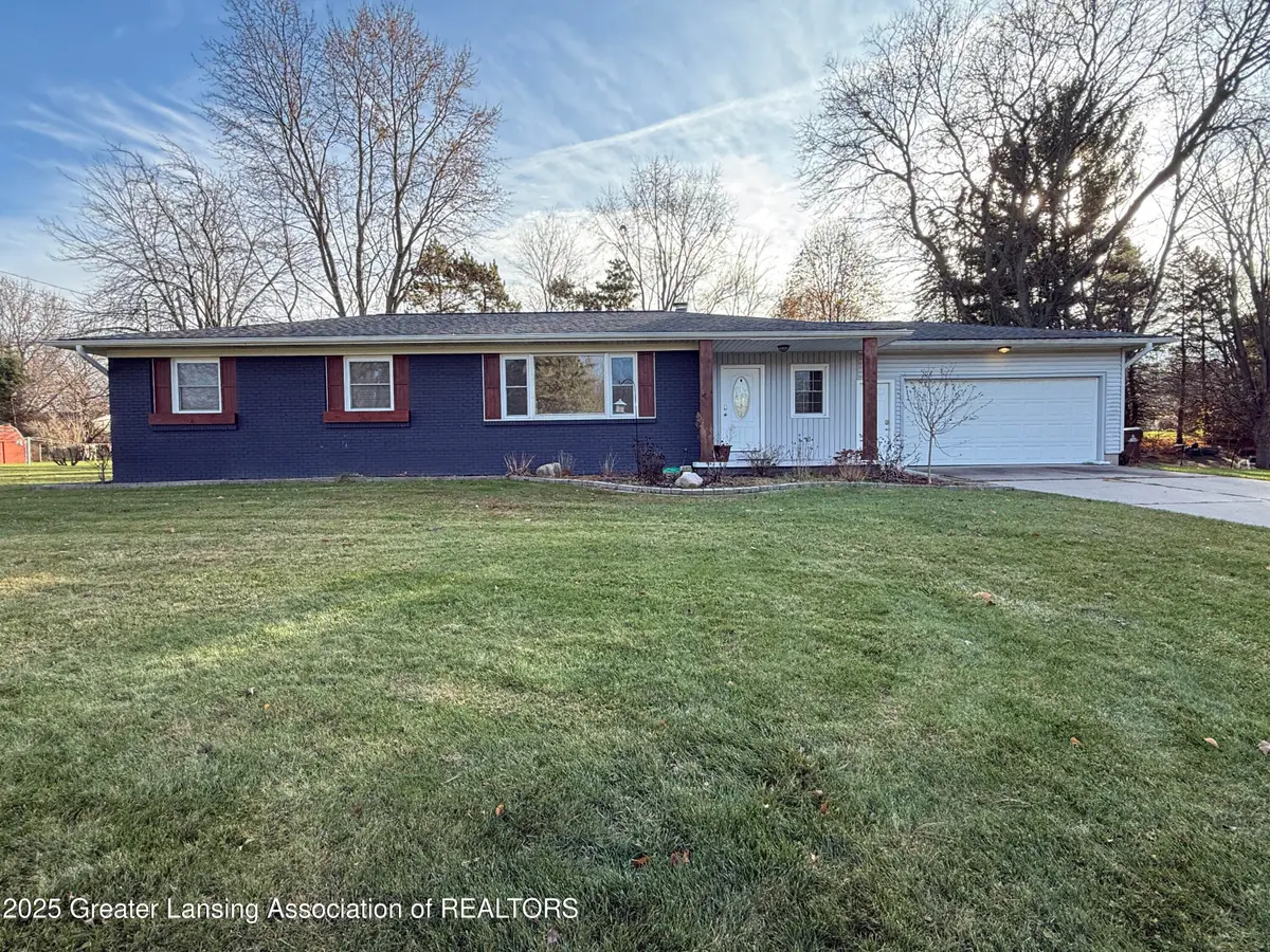 1465 Primrose Lane, Dewitt, MI 48820 - Image #1