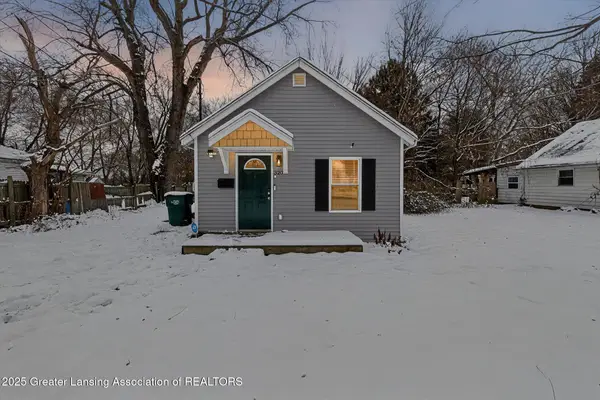 320 E Hodge Avenue, Lansing, MI 48910