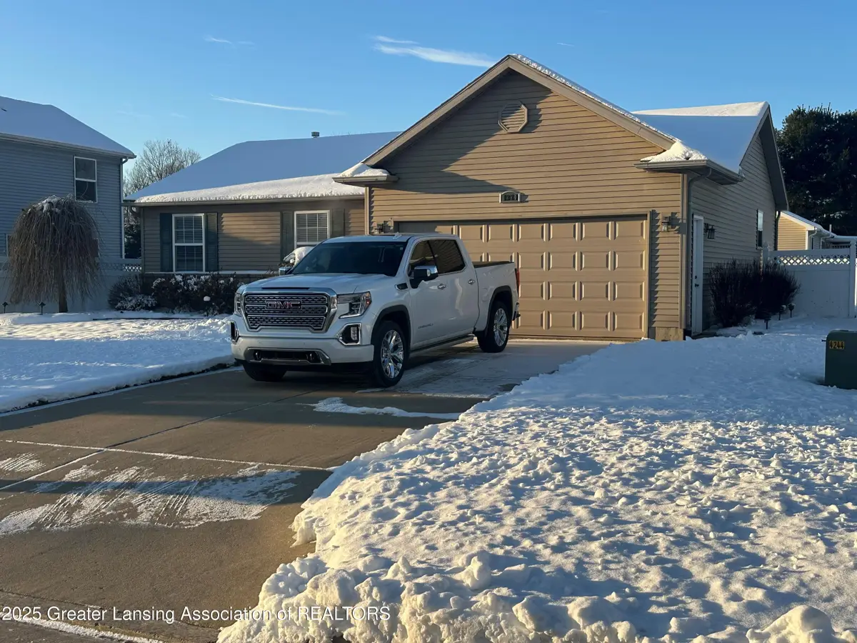 1334 Porter Drive, Charlotte, MI 48813 - #1