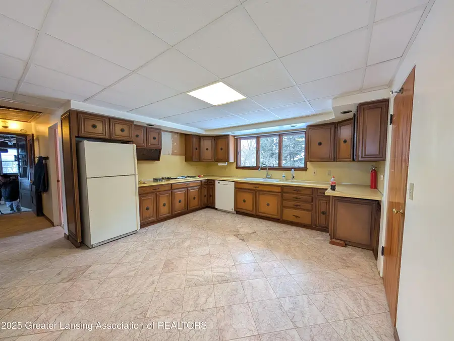 405 Grape Street, Portland, MI 48875 - Image #2