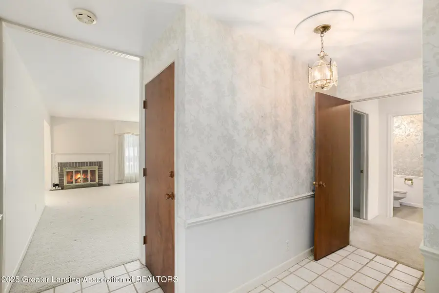 6019 Montevideo Drive #D, Lansing, MI 48917 - Image #2