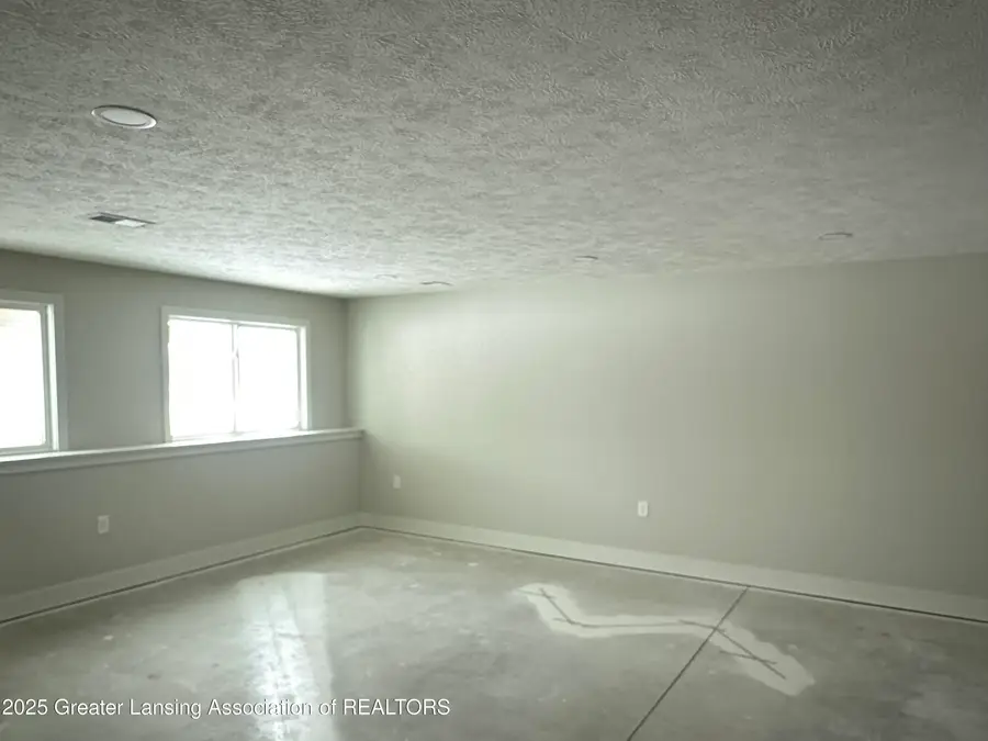 1467 Superior Drive #18, Saint Johns, MI 48879 - Image #3