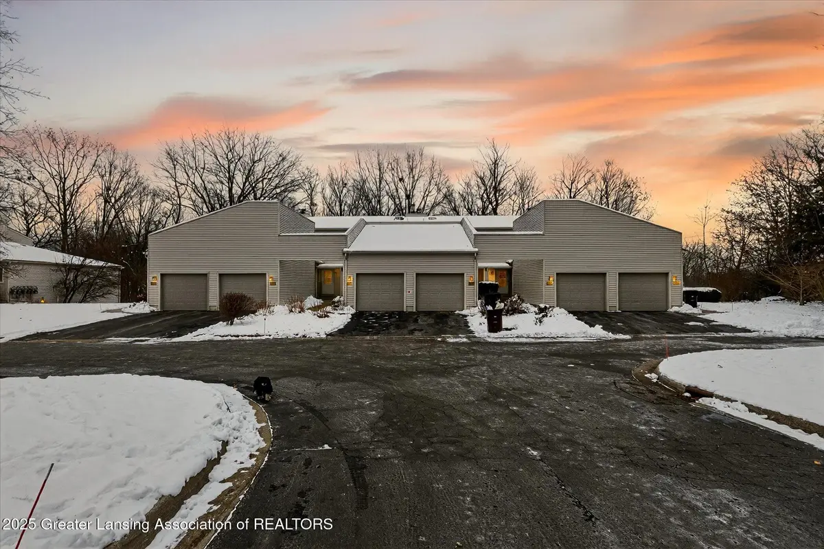 1106 S Ridge Road, Lansing, MI 48917 - Image #1