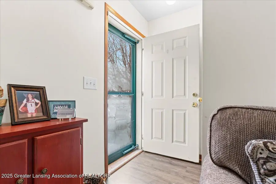 324 Church Street, Leslie, MI 49251 - Image #2