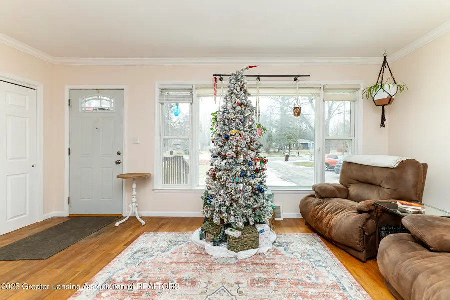 2209 Haslett Road, East Lansing, MI 48823 - Image #3