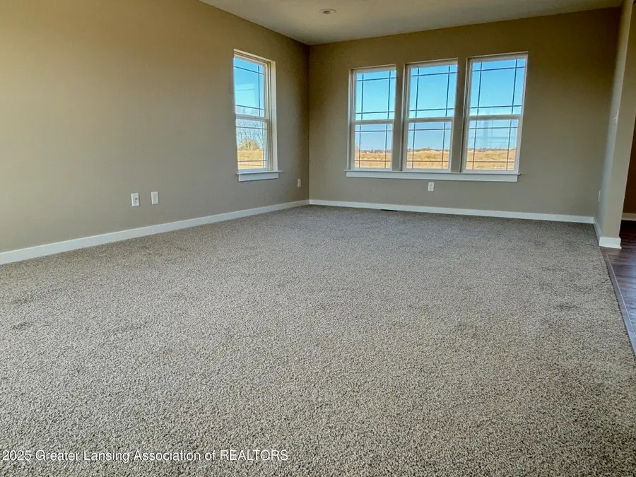 15312 Sherwood Lane, Lansing, MI 48906 - Image #2