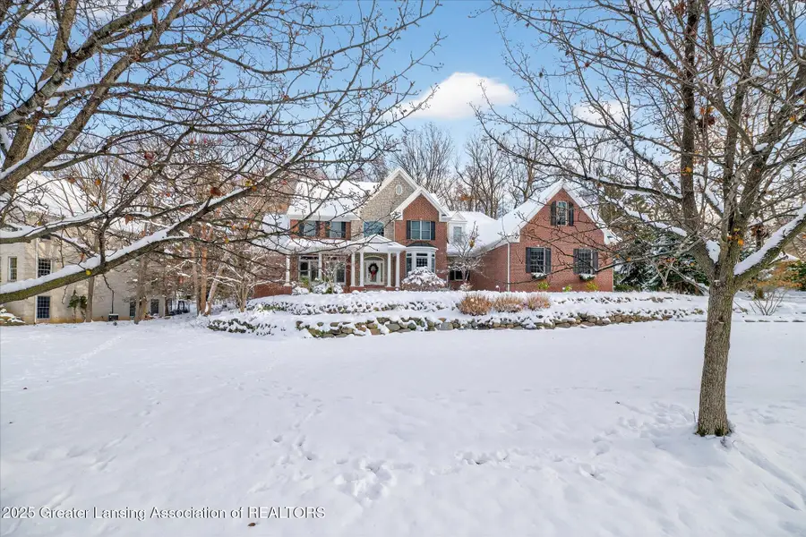 16989 Kernwood Drive, East Lansing, MI 48823 - Image #2