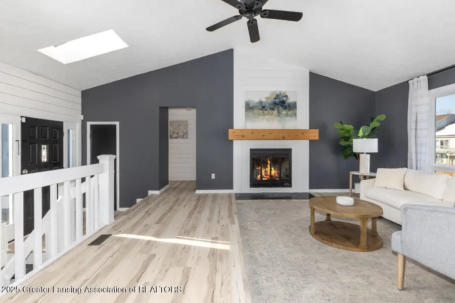 10273 Burgundy Boulevard, Dimondale, MI 48821 - Image #3