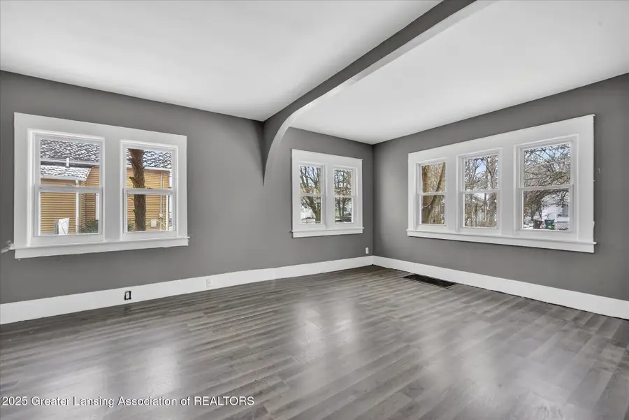 1824 Davis Avenue, Lansing, MI 48910 - Image #3