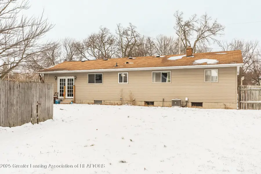 200 Mosley Avenue, Lansing, MI 48906 - #2