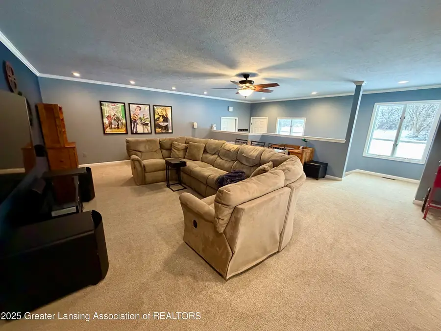 9220 W Herbison Road, Eagle, MI 48822 - Image #3