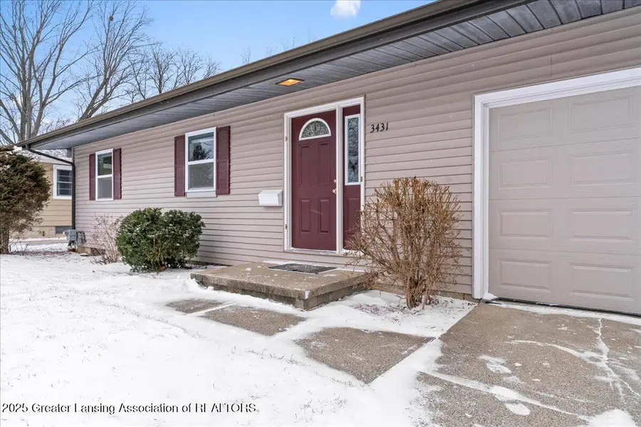 3431 Palmer Street, Lansing, MI 48910 - Image #2