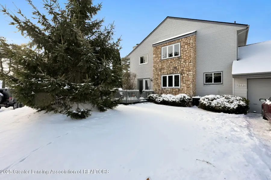 1116 Timber Creek Drive #29, Grand Ledge, MI 48837 - Image #2