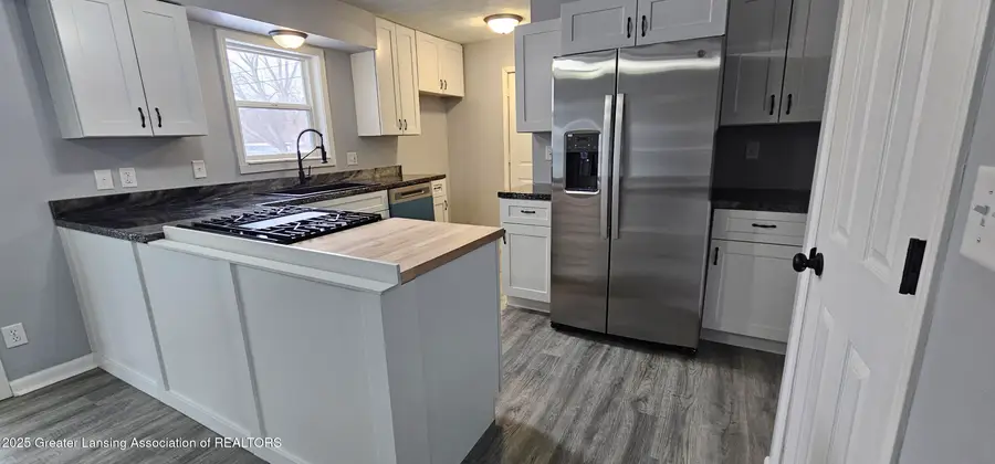 3214 Rayborn Drive, Lansing, MI 48911 - Image #2