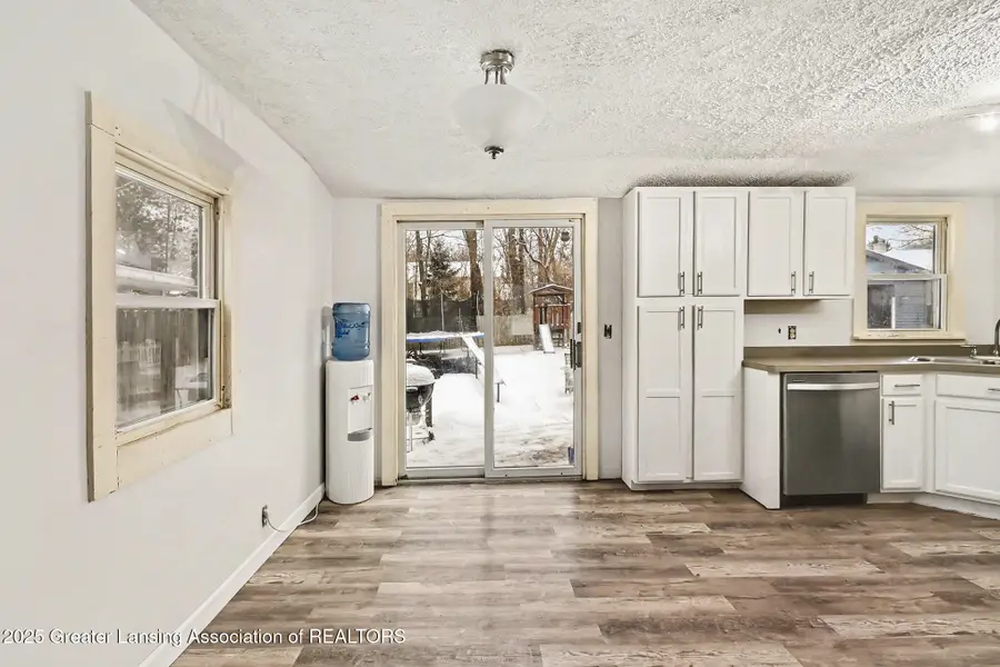 603 Cherry Street, Dewitt, MI 48820 - Image #3