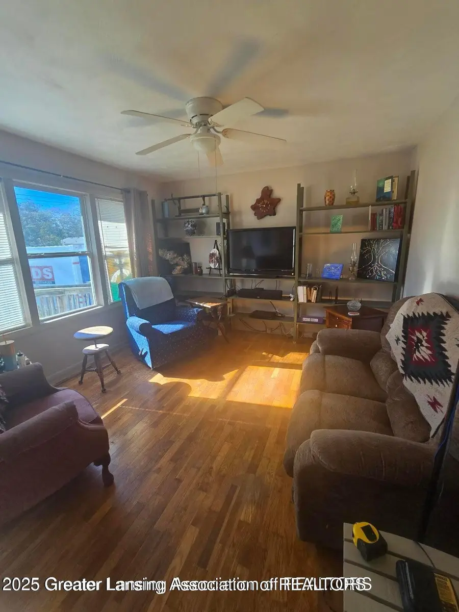 1014 W Northrup Street, Lansing, MI 48911 - Image #3