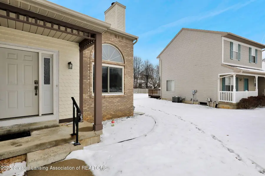 12805 Ontonagon Drive, Dewitt, MI 48820 - Image #3