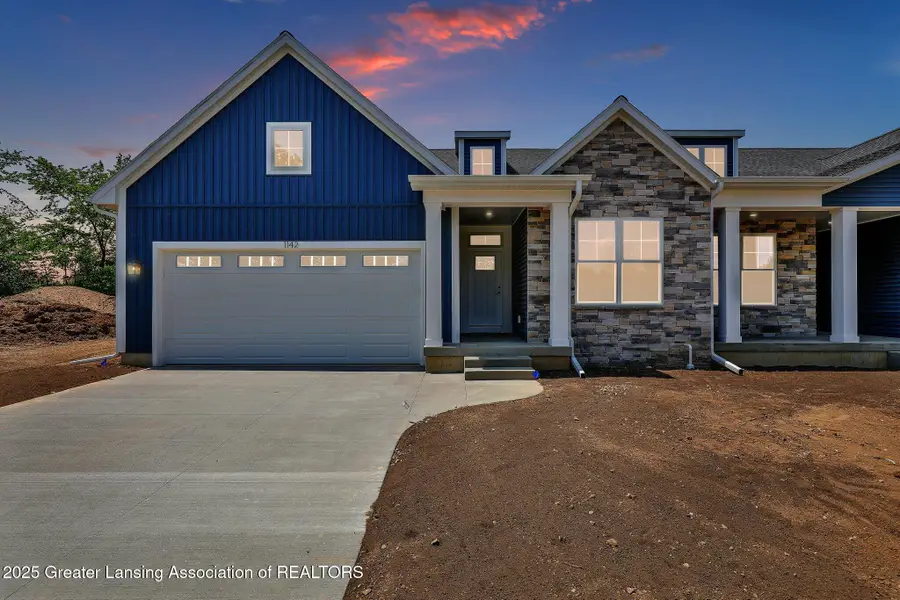 1134 Peninsula Drive, Grand Ledge, MI 48837 - Image #2