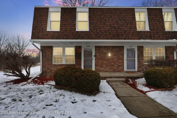 6240 Beechfield Drive, Lansing, MI 48911