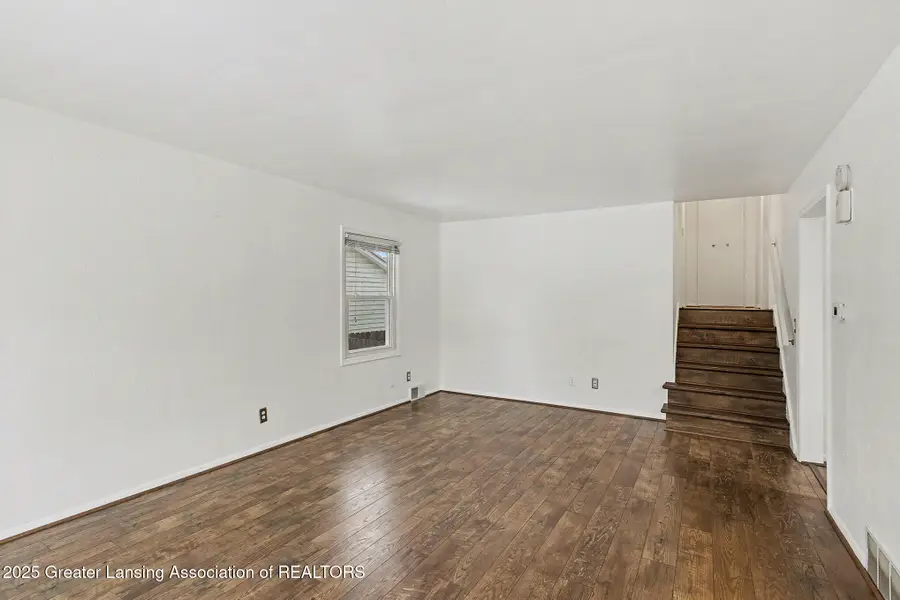125 Richard Avenue, Lansing, MI 48917 - Image #3