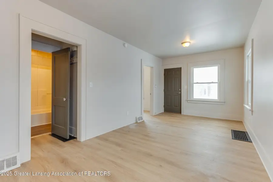 919 Mahlon Street, Lansing, MI 48906 - Image #3