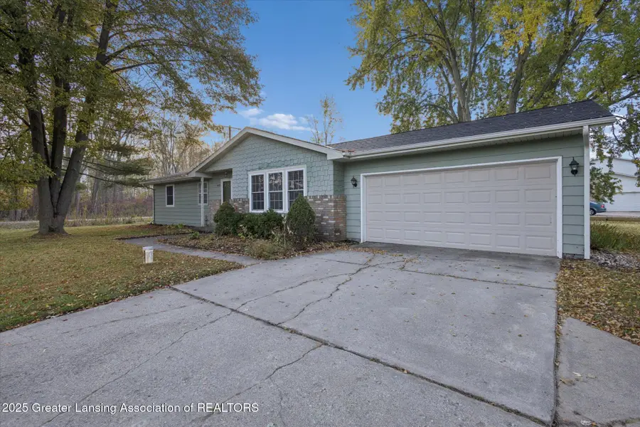 7895 W Herbison Road, Grand Ledge, MI 48837 - Image #3