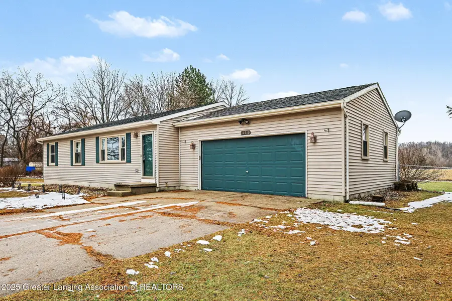 10210 Barnes Road, Eaton Rapids, MI 48827 - Image #3